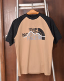 The North FaceMountain Line Raglan T shirt  Beige/Black